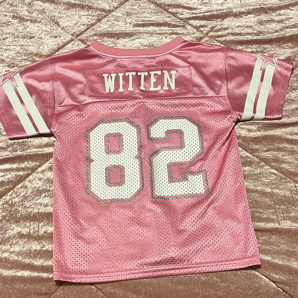Kids Pink Sports Jersey with Number 82 - Picture 4 of 4